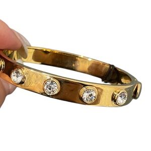 JUICY COUTURE STONE STATION HINGE BANGLE